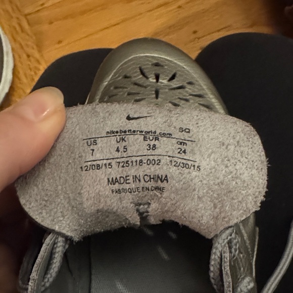 Nike Free RN Women’s Running Shoes – Size 7 - Picture 4 of 4